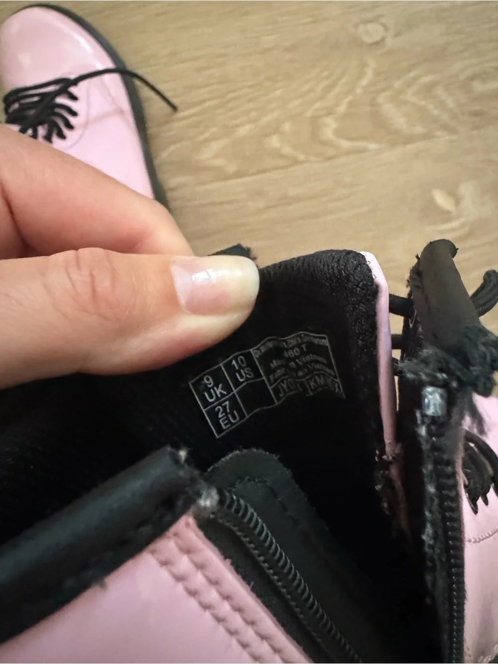 Dr. Martins, pink patent - 10c